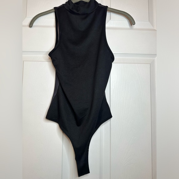 Shape of Me Body Suit / Fashion Nova - Picture 5 of 9